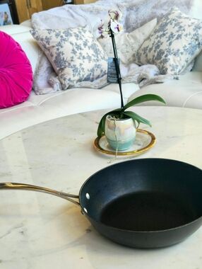 Hard Anodized Aluminum 12" Diameter Wok